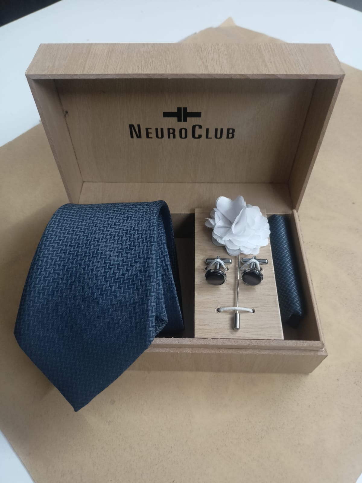 tadwill nack tie set